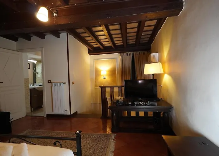 Mgpgroup Center Hot Spot Apartment Rom
